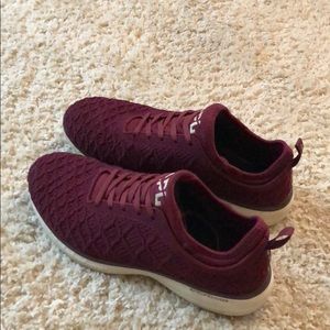 Men's APL techloom pro rose size 9